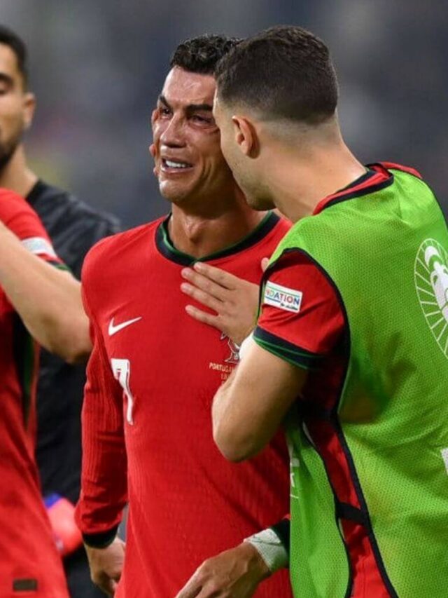 Such incidents have happened in many places. I am not trying to defend this by comparing it with incidents elsewhere. Around 50 to 60 people died during the Kumbh Mela. I did not criticize it. If (4)