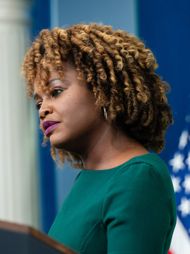 Karine Jean-Pierre’s Shocking Exit from the Democratic Party!