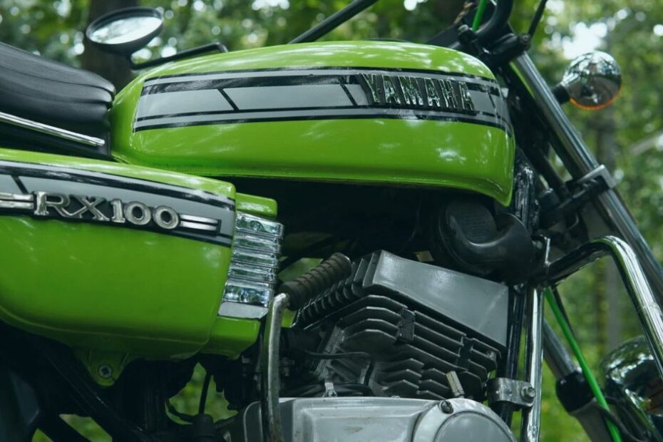 Yamaha RX 100 is Back! 90 KM/L Mileage & Powerful Engine at a Price You Won’t Believe
